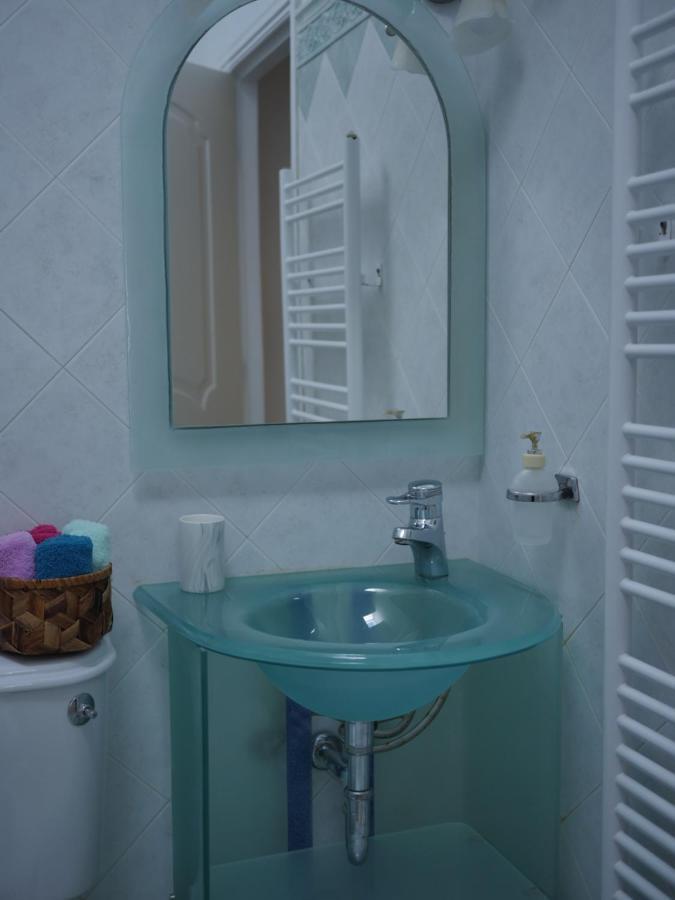 Sea Breeze-vaporia-syros Ermoupoli